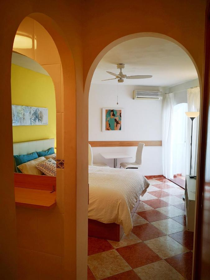 Studio Beso Del Mar Apartamento Nerja Exterior foto